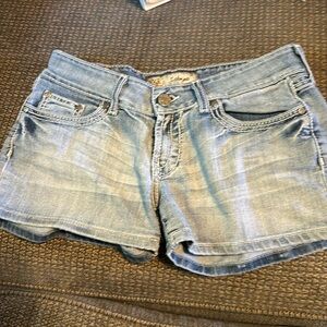 BKE shorts